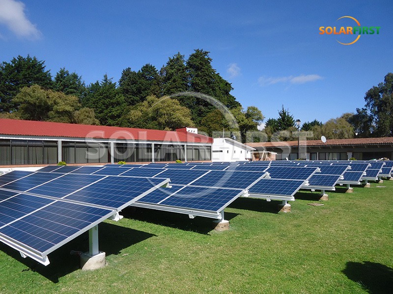 Montagem no solo de coluna única de 230 kWp na Austrália
