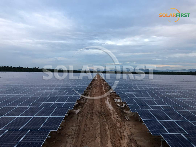 Montagem terrestre de 23,7 MW na Malásia