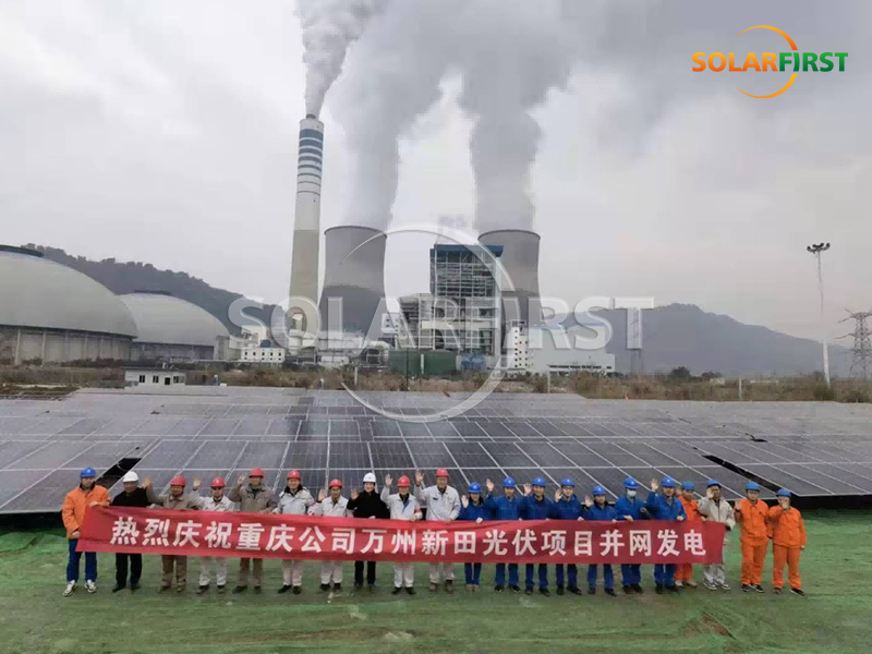 Montagem no solo de 68 MWp na China