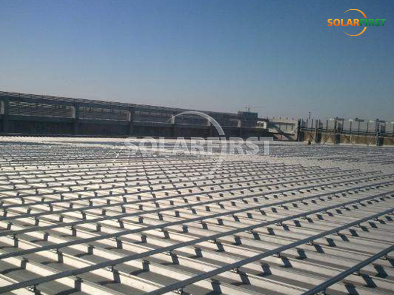 Suporte de telhado de metal de 9,6 MWp na China