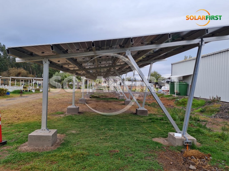 Solução de garagem fotovoltaica de 180 kWp no Chile