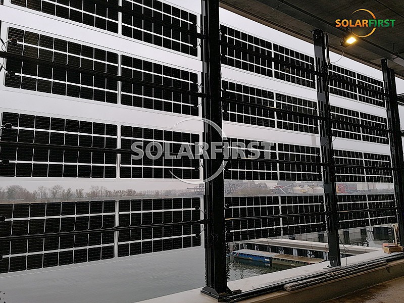 Solução de painel fotovoltaico de 25 kWp em holandês