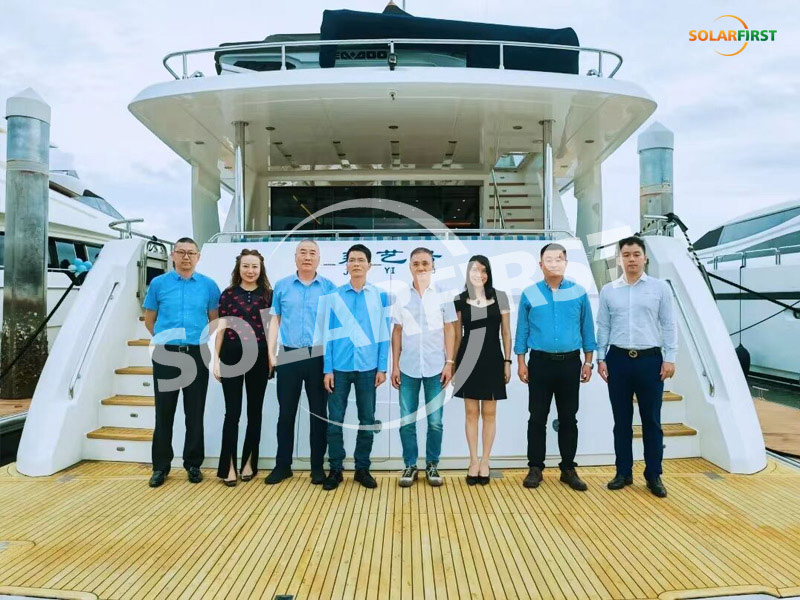 O Solar First Group e a Jianyi New Energy firmaram uma cooperação estratégica para expandir conjuntamente o mercado fotovoltaico e contribuir para as metas de "carbono duplo"