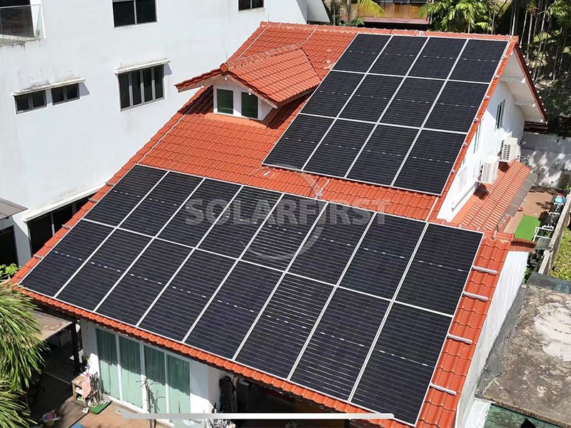 Suporte para telha solar de 45 kWp em Singapura